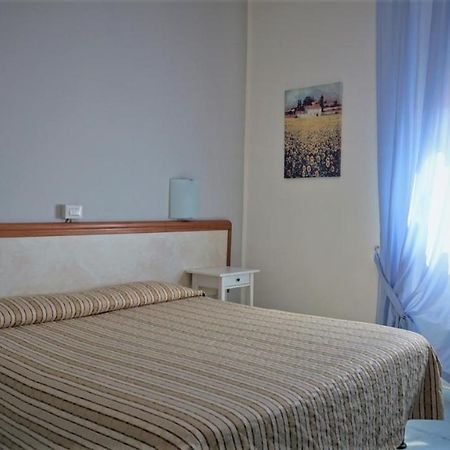 Hotel Marta Forli Exterior photo