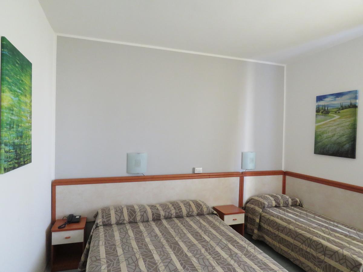 Hotel Marta Forli Exterior photo