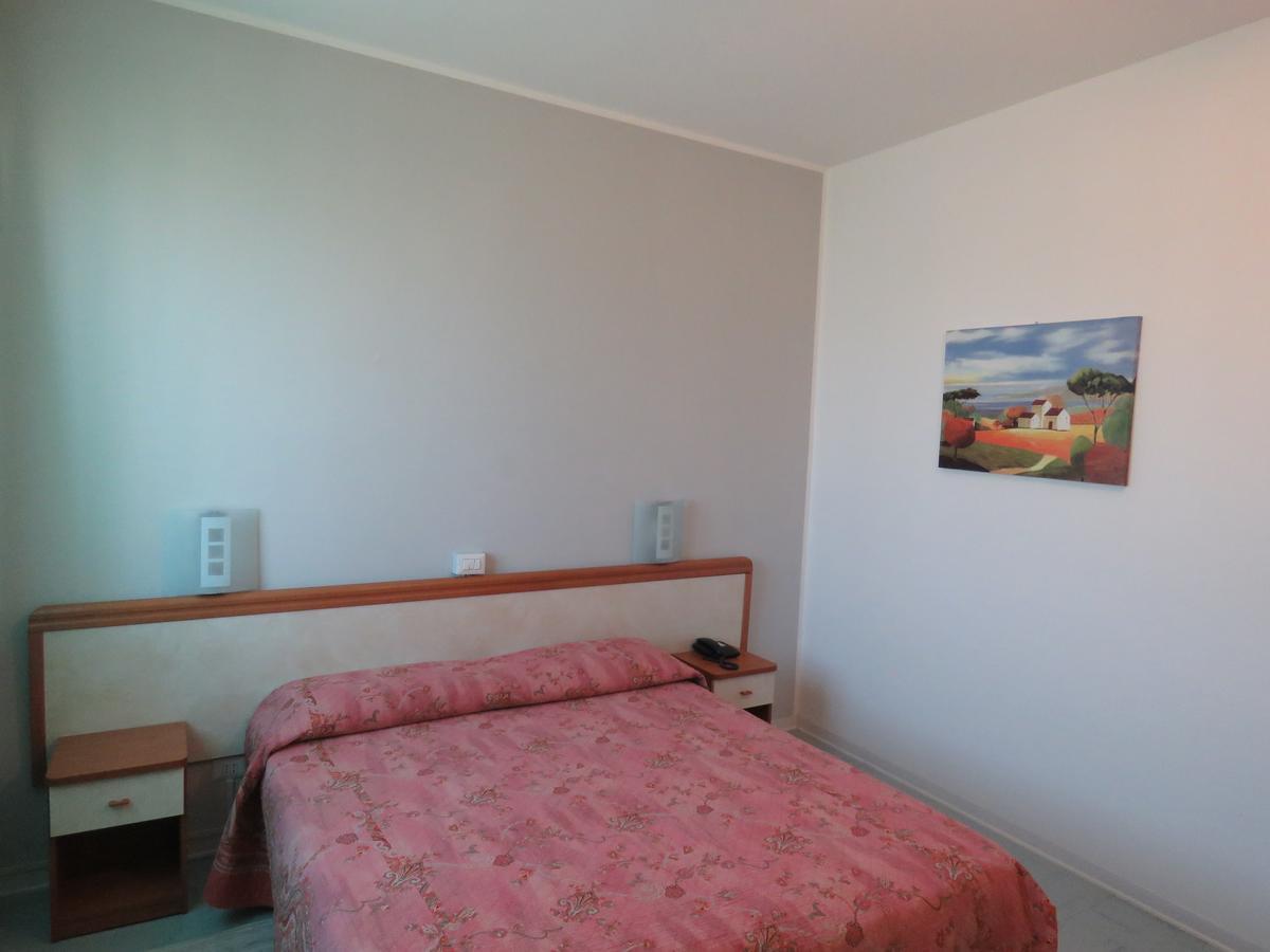 Hotel Marta Forli Exterior photo